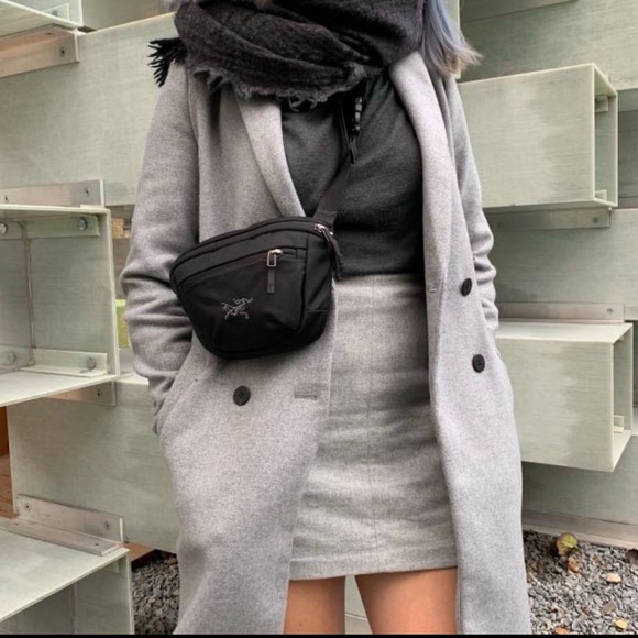 *sold* ZARA Grey Coat - Picture 2 of 2